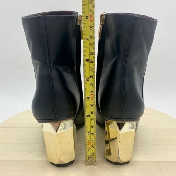 Franco Sarto Tiera Black Leather Gold Beveled Block Heel Ankle Boot Size 7M NEW! - Picture 8 of 10